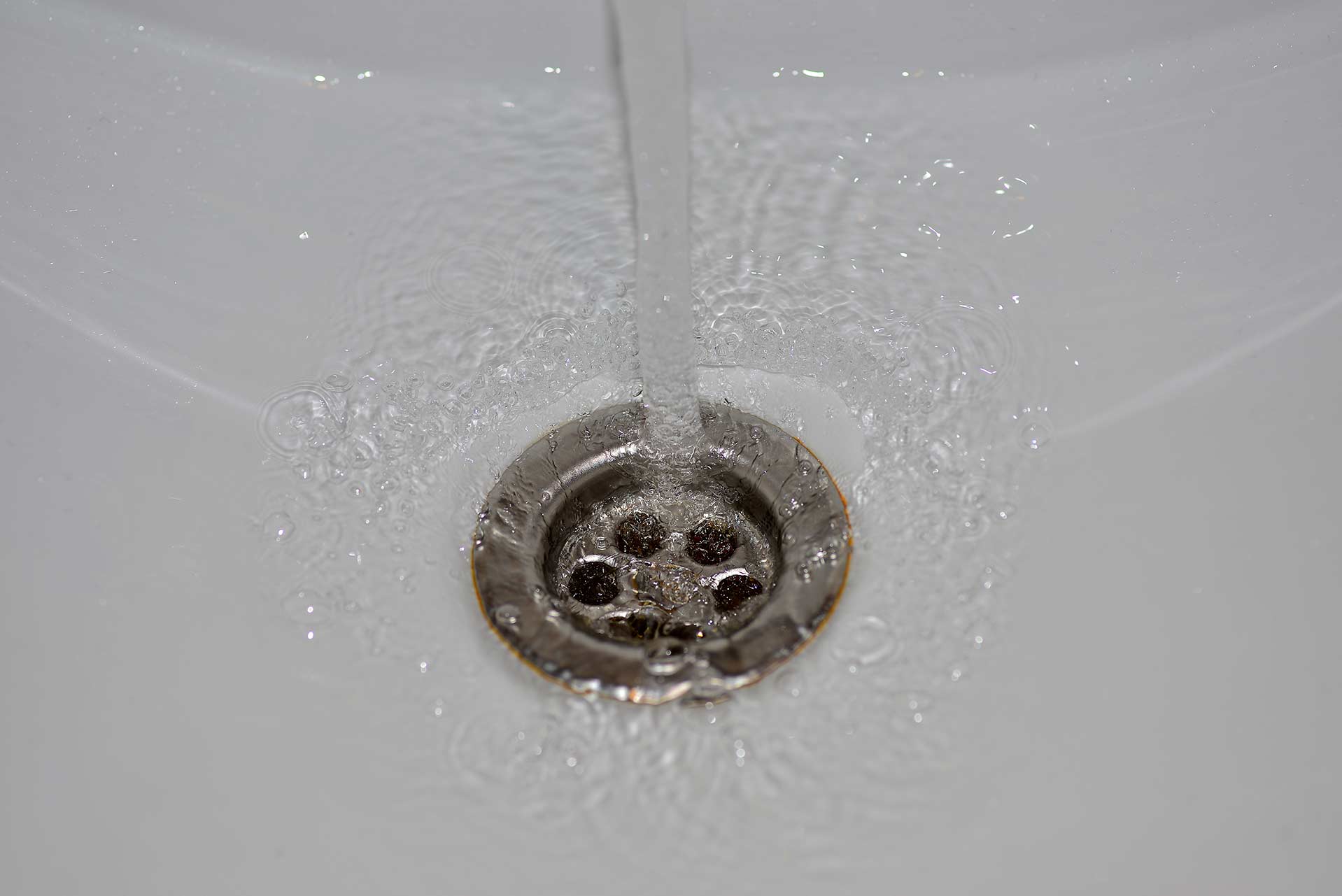 A2B Drains provides services to unblock blocked sinks and drains for properties in Cleethorpes.